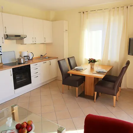 Ostseeresidenz Schoenberger Schonberger Strand